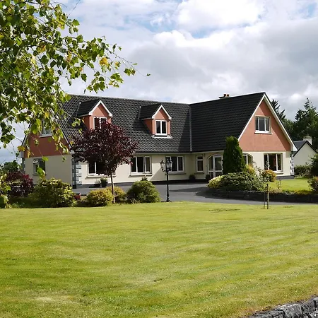 Bed & Breakfast Nymphsfield House 4*