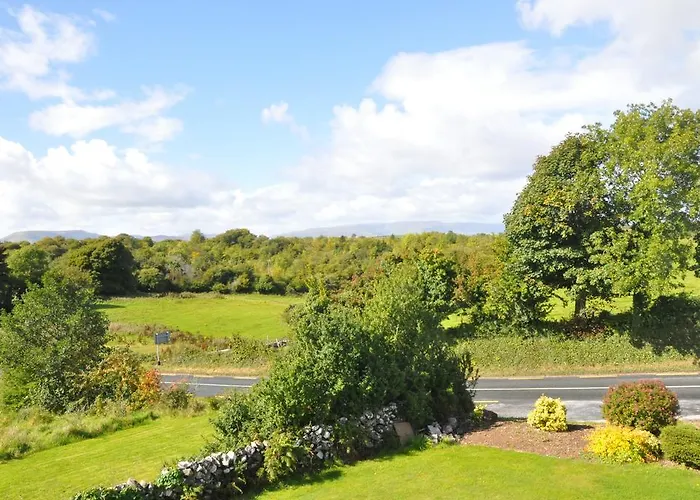 Bed & Breakfast Nymphsfield House Cong