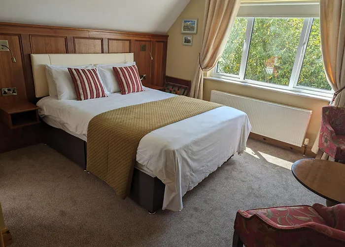 Bed & Breakfast Nymphsfield House Cong